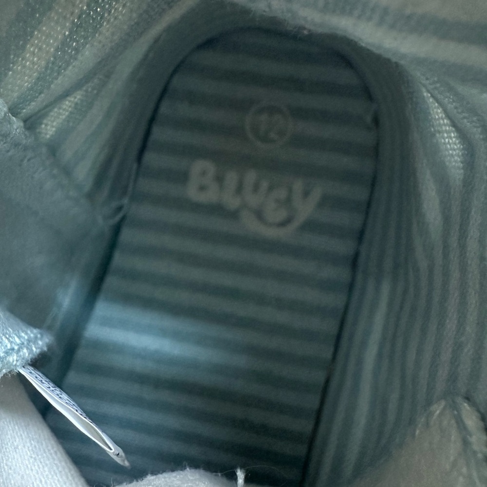 Bluey Girl  High Top Sneakers - Picture 15 of 15